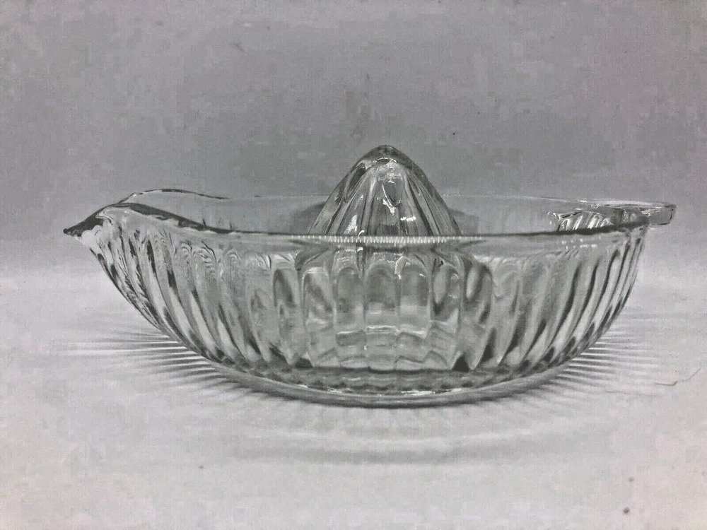 Vintage Clear Glass Citrus Reamer 1940's 8" Ribbed Pattern